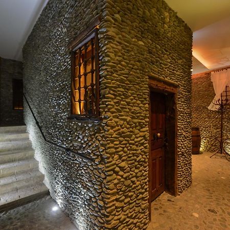 Hotel Carshia E Jupave Gjakova Екстер'єр фото