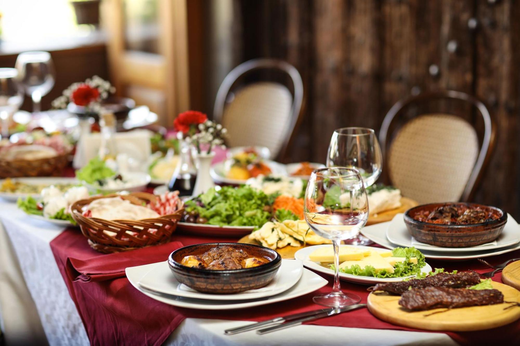 Hotel Carshia E Jupave Gjakova Екстер'єр фото