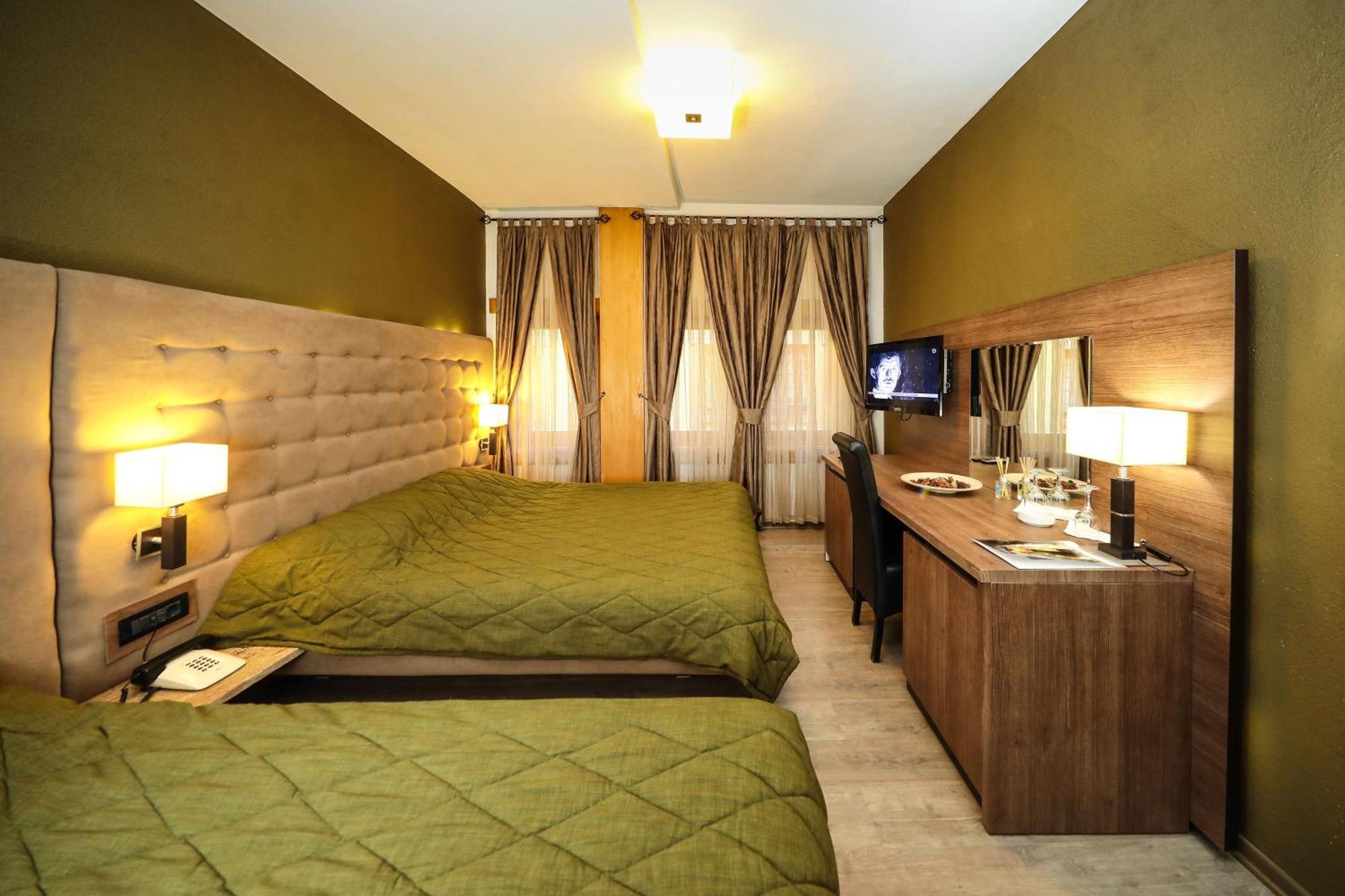 Hotel Carshia E Jupave Gjakova Екстер'єр фото