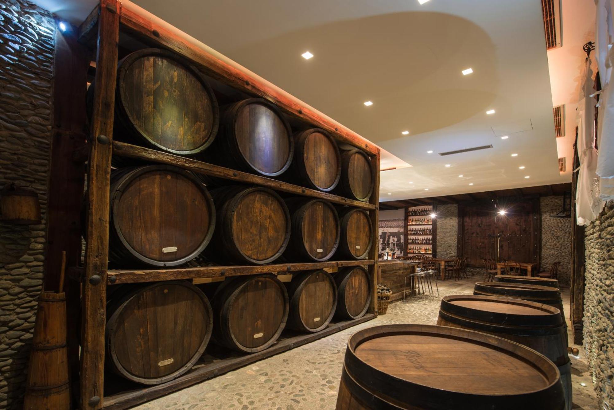 Hotel Carshia E Jupave Gjakova Екстер'єр фото
