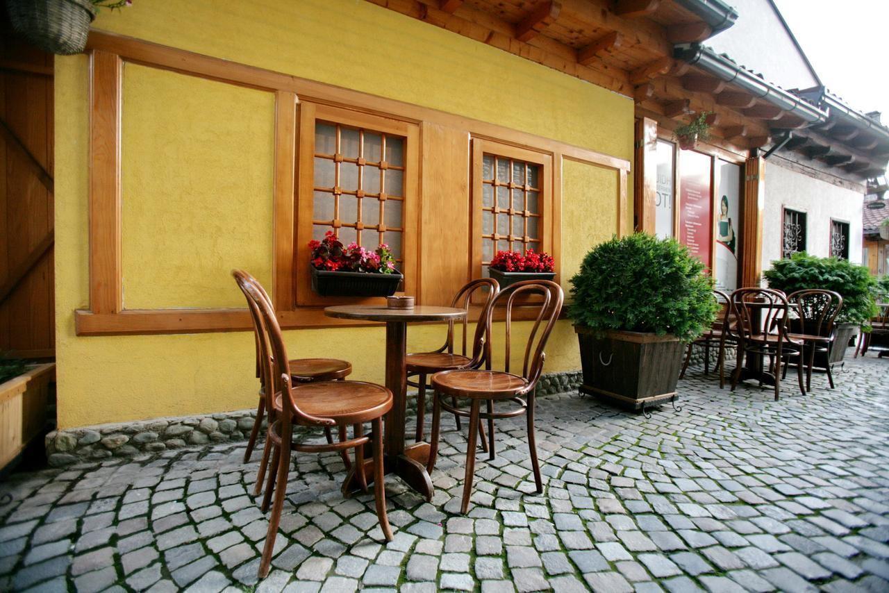 Hotel Carshia E Jupave Gjakova Екстер'єр фото